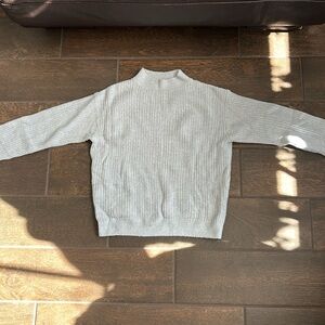 uniqlo sweater